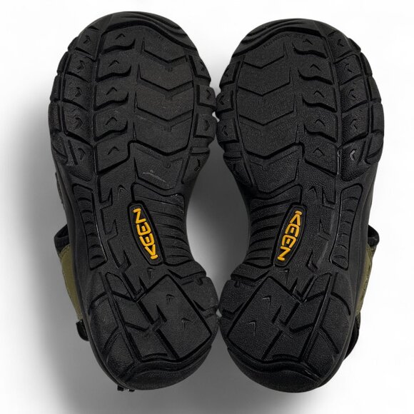 Keen Newport H2 Sandals Mens Size 8 – Olive Black – NEW‎ in Box